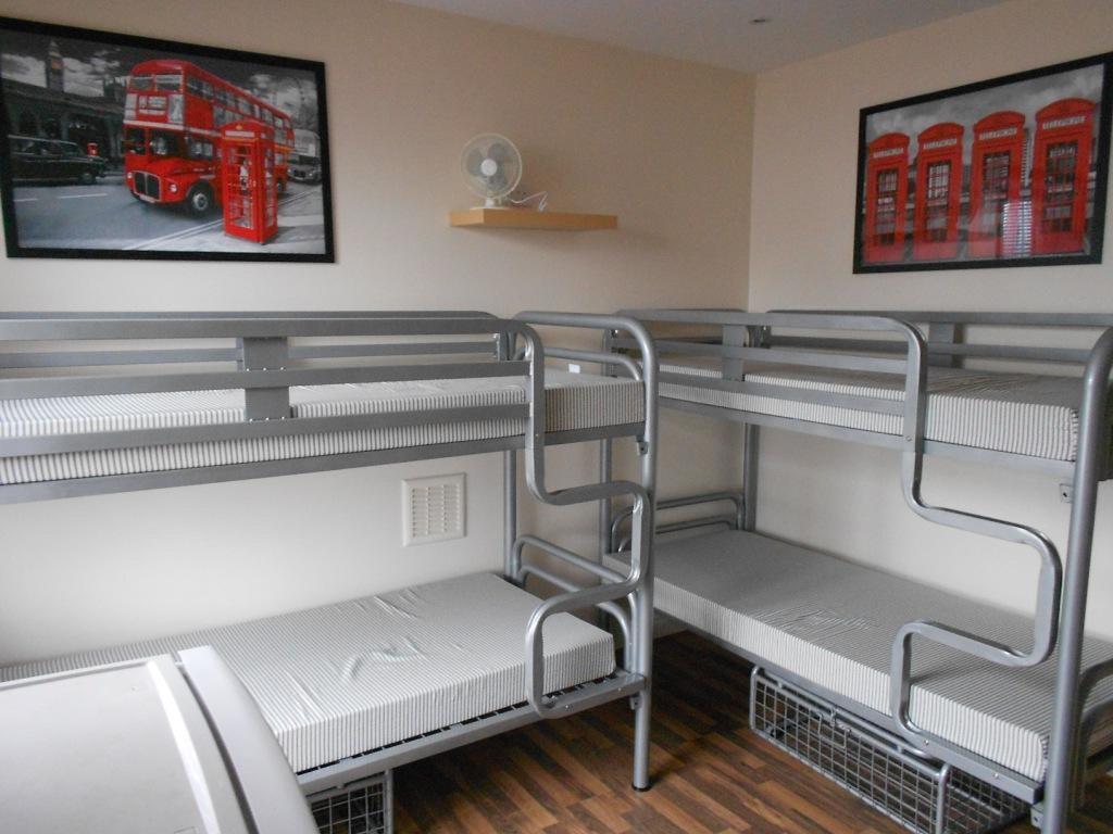Mapesbury Hostel Лондон Экстерьер фото