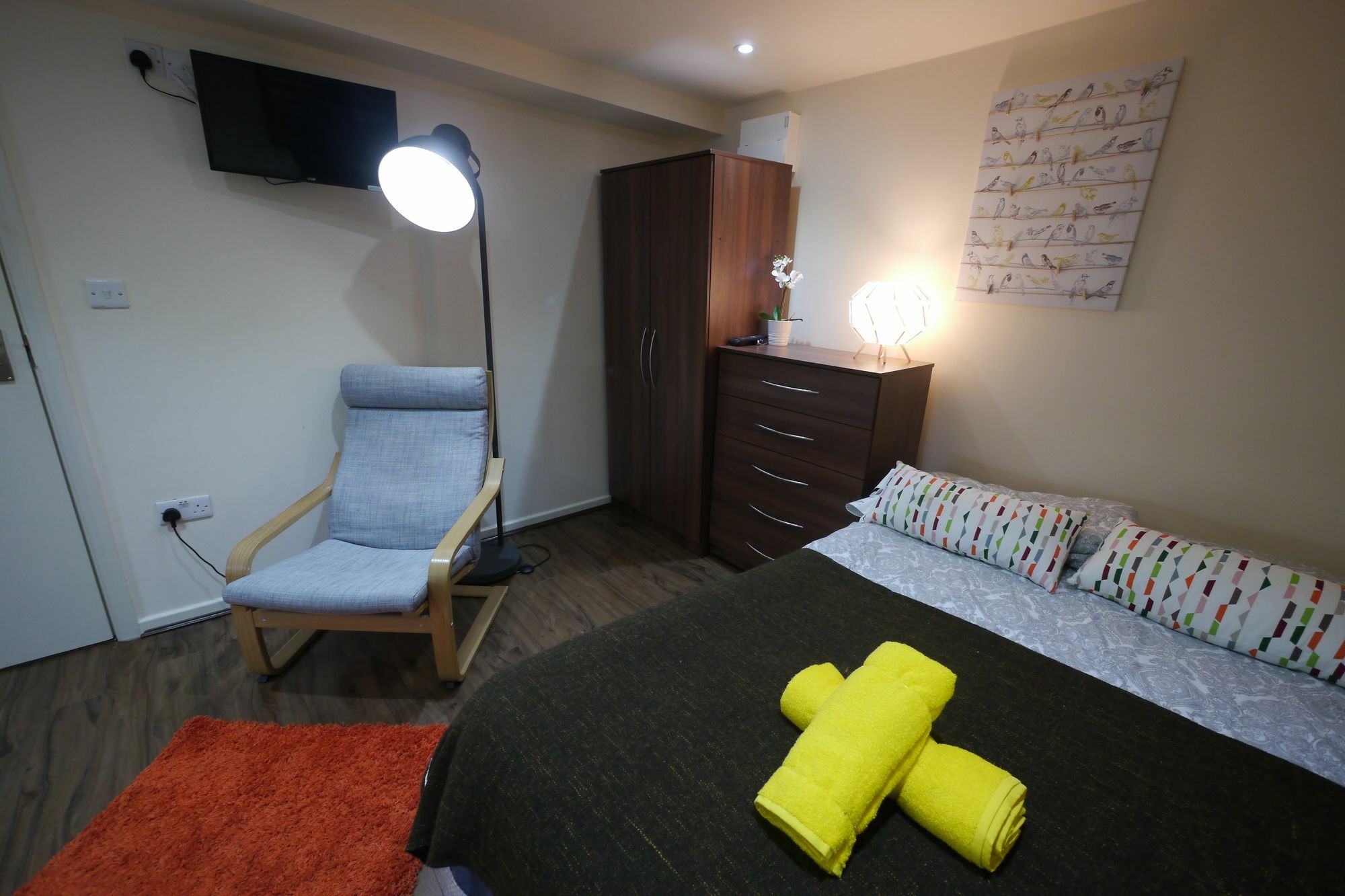 Mapesbury Hostel Лондон Экстерьер фото